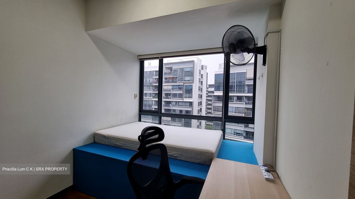 The Palette (D18), Condominium #445573391